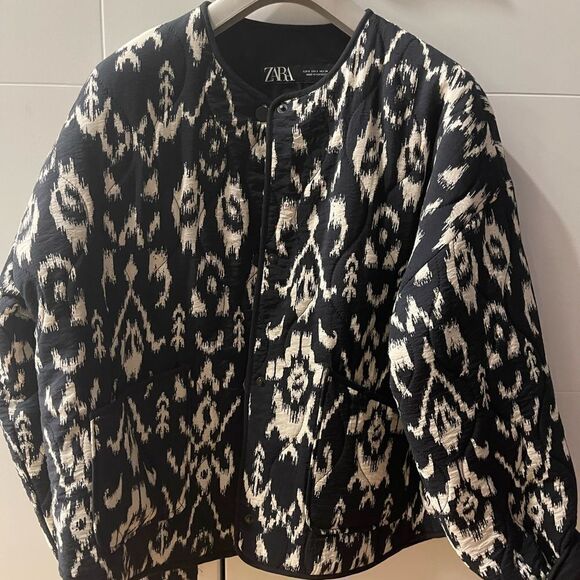 Brand new jacket - Picture 1 of 3